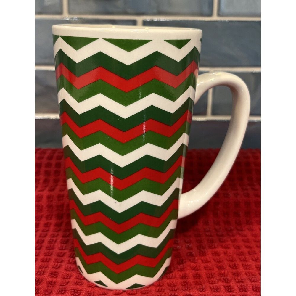 Holiday Coffee Hot Cocoa Mug Cup SCM Home Christmas‎ Chevron Pattern Stoneware